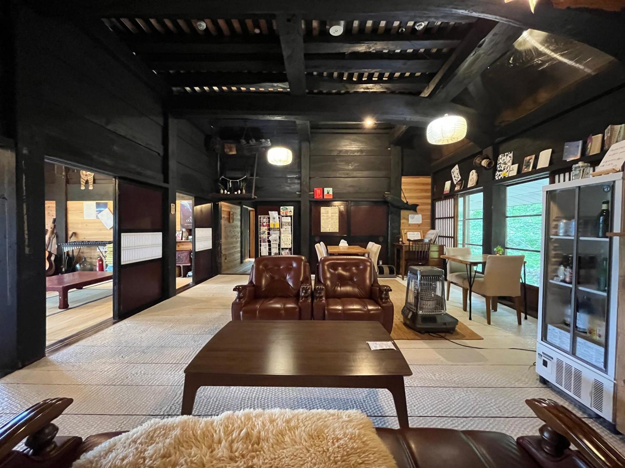Guesthouse Kazura Nanto Esterno foto