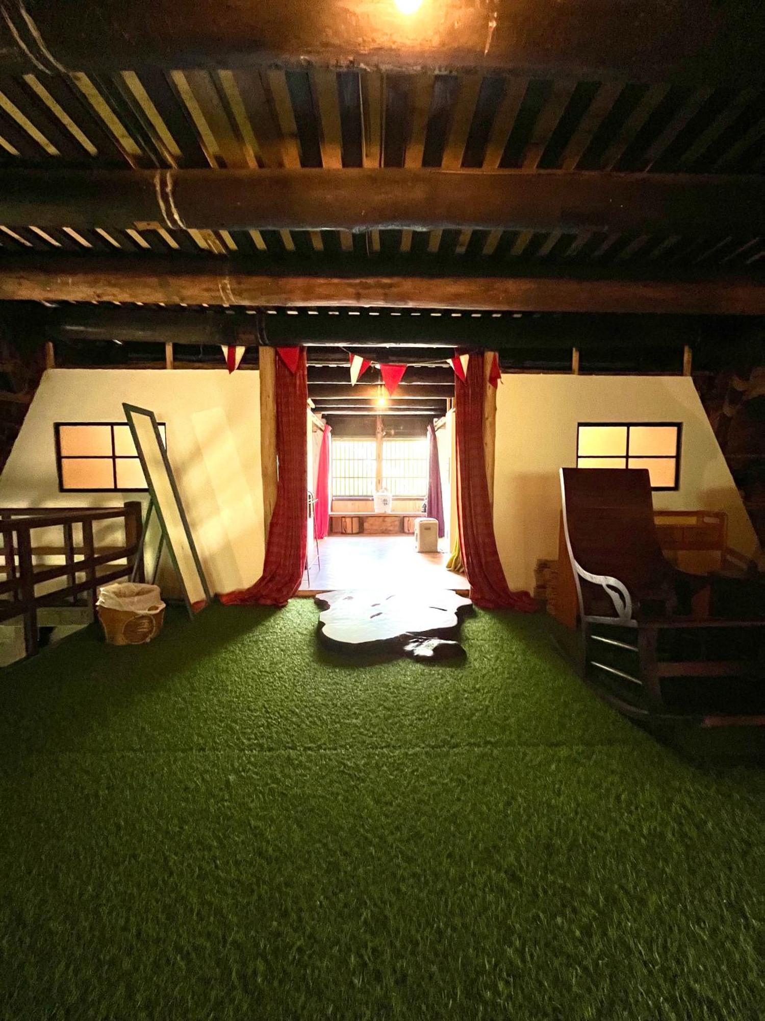 Guesthouse Kazura Nanto Esterno foto