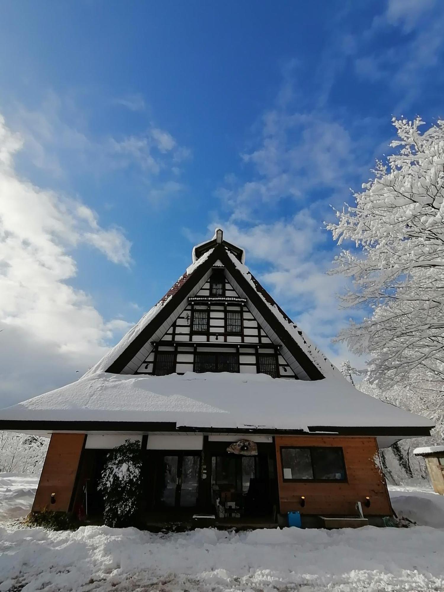 Guesthouse Kazura Nanto Esterno foto